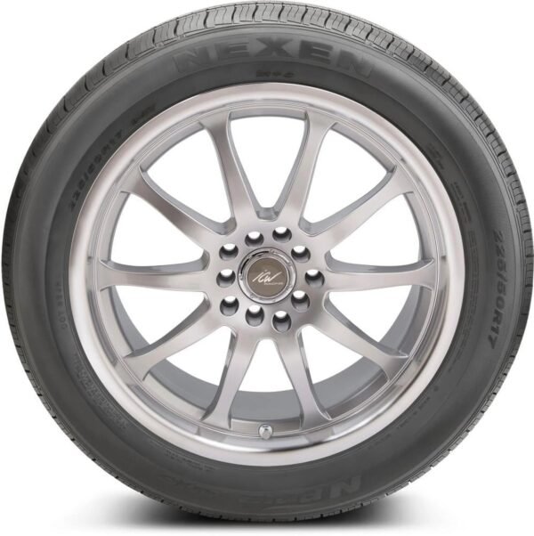 (Qty: 4) 235/75R15XL Nexen N'Priz AH5 109S tire – Bild 2
