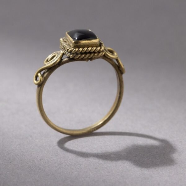 Schwarzer Onyx Ring eckig gold Jugendstil – Bild 5