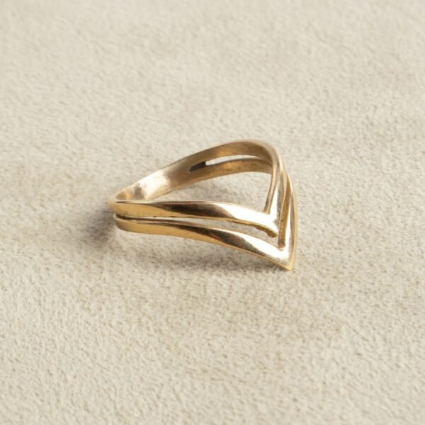 Chevron Ring doppelt gold handgemacht – Bild 4