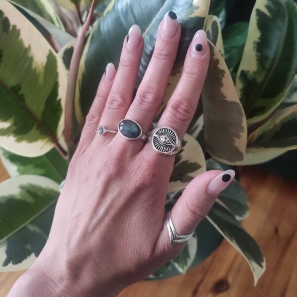 Feiner Mondstein Ring mit ovalem Stein 925 Sterling Silber handgemacht – Bild 4